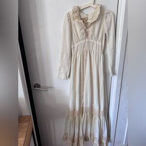 Gunne Sax Vintage Cream Prairie Dress